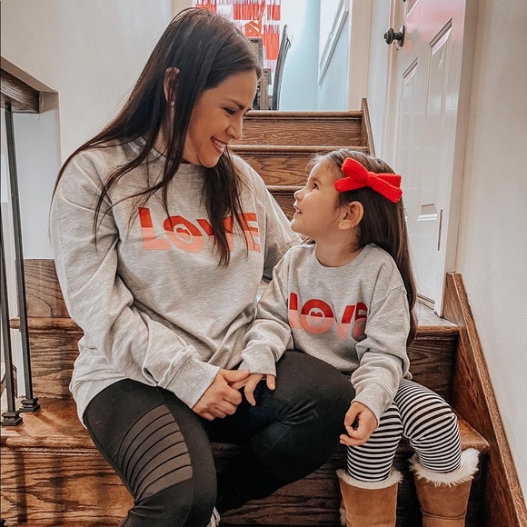 Meet your Posher, Lisa - Picture 1 of 1